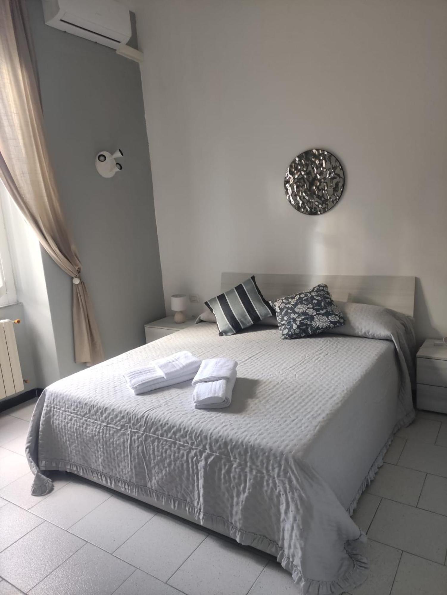 Traveller House Apartment La Spezia Ngoại thất bức ảnh